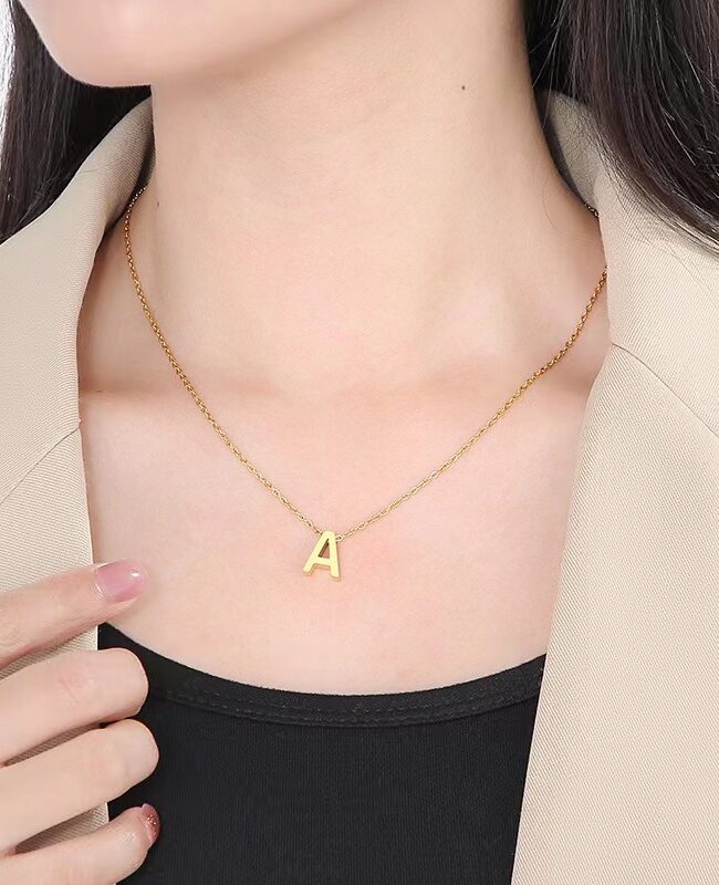 The Florine 26 Letters Alphabet Pendant 18k Gold Plated Stainless Steel Clavicle Chain Necklace Detail – La Rose Couture Jewellery & Accessories