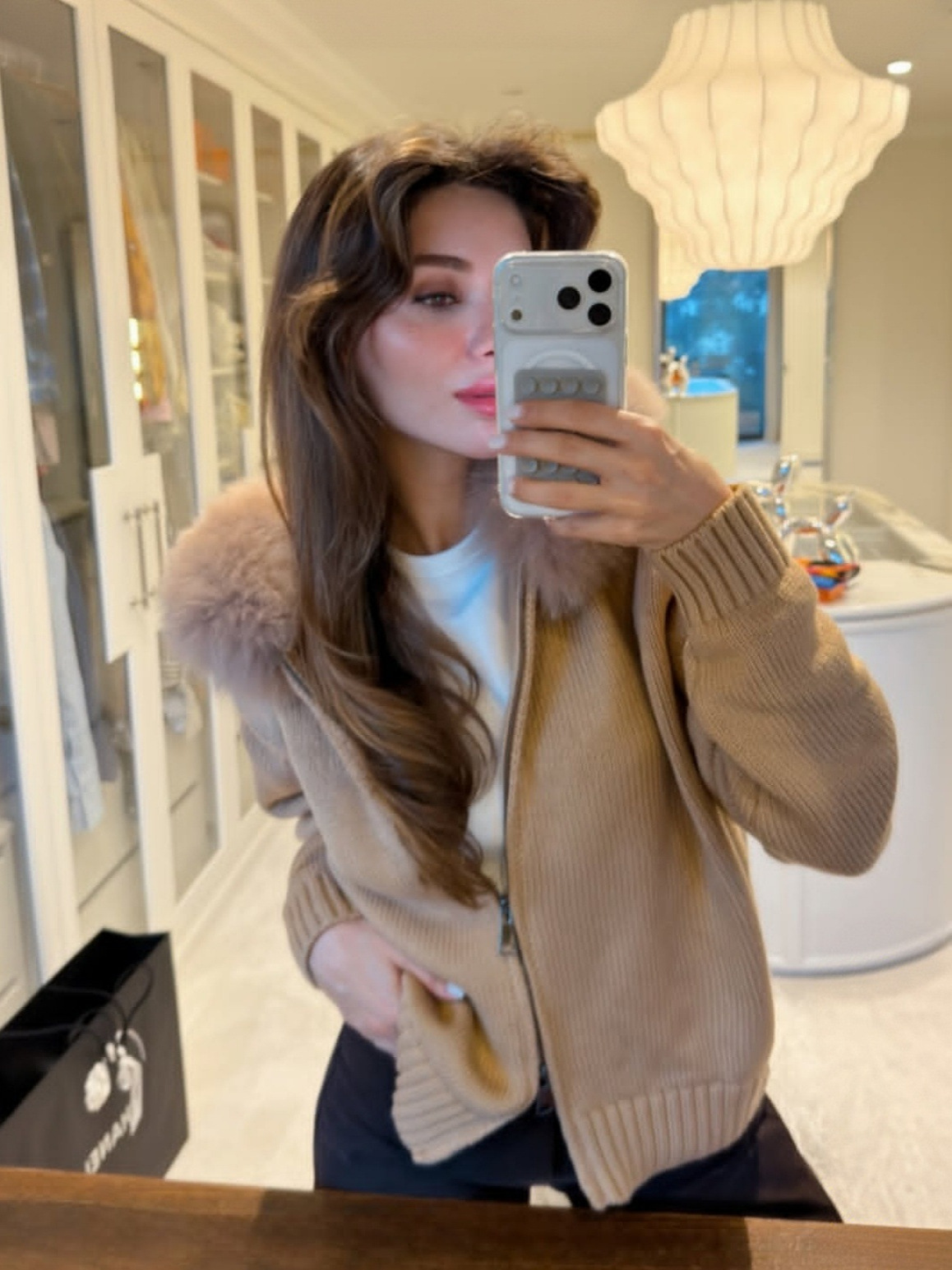 Women's thick hooded sweater coat - Image 4
