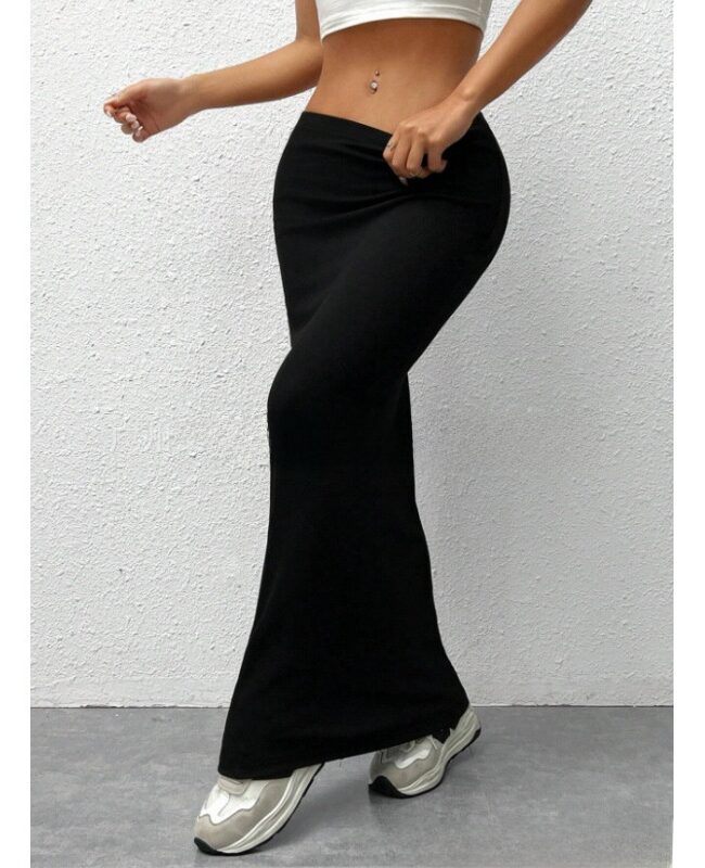 The Zephyrine Slim Long Skirt Detail – La Rose Couture Trousers & Skirts