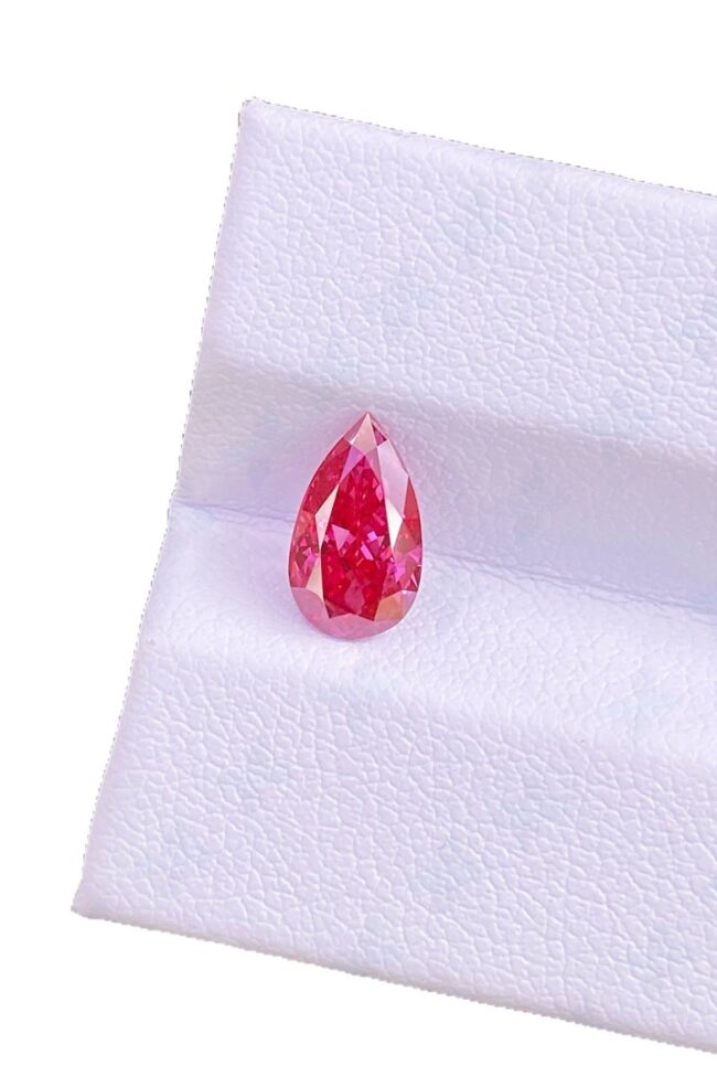 The Gaia Pearl Shaped Colored Diamond Ring Detail – La Rose Couture Jewellery & Accessories