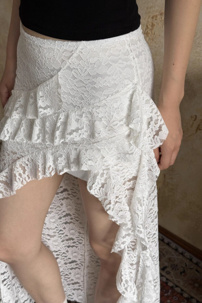 The Estelle Layered Mesh Overskirt with Irregular Hem and Lace Detail Detail – La Rose Couture Trousers & Skirts