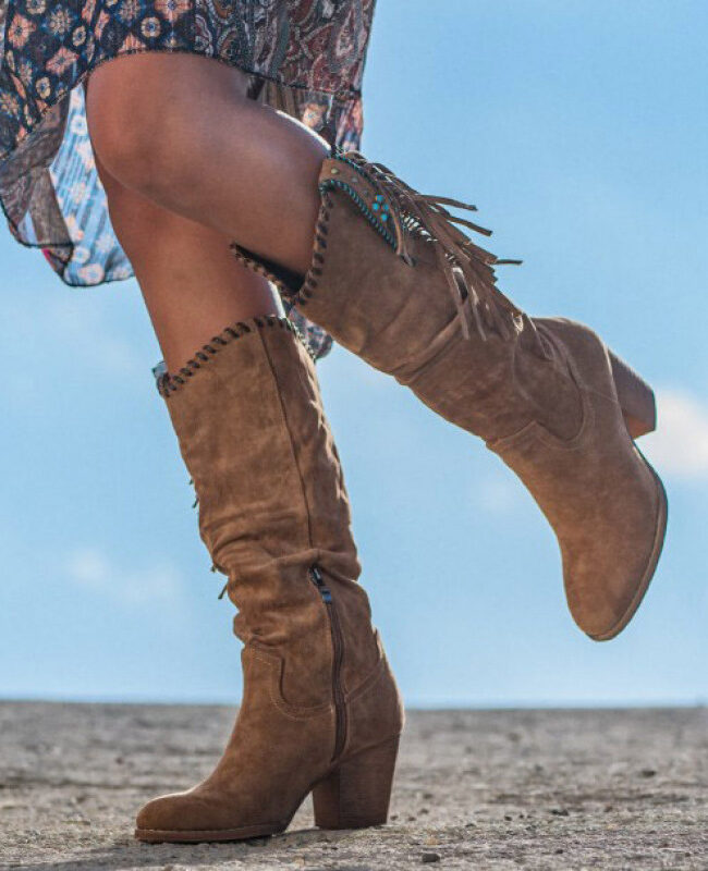 The Solene Suede Knee High Tassel Chunky Heeled Boots Detail – La Rose Couture Shoes & Footwear