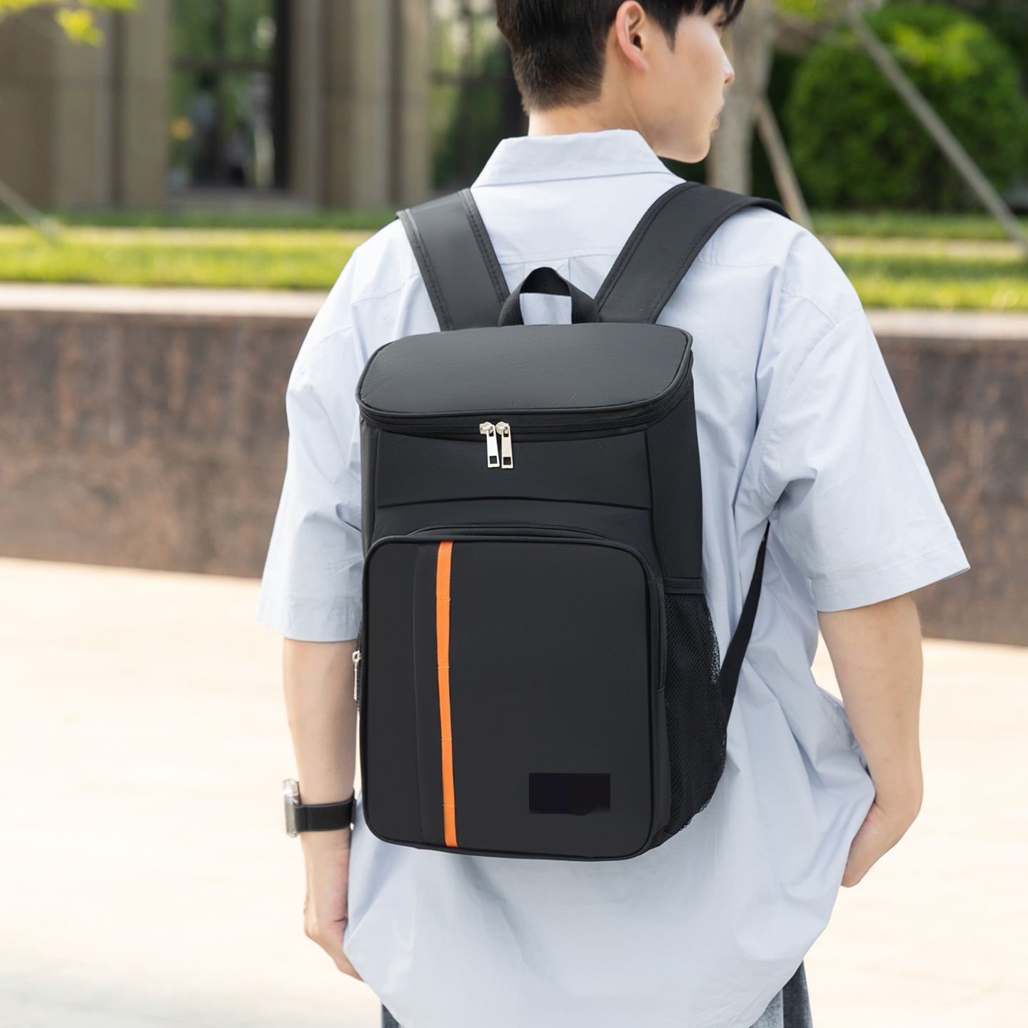 Double-Shoulder Thermal Insulation Travel Backpack - Image 4