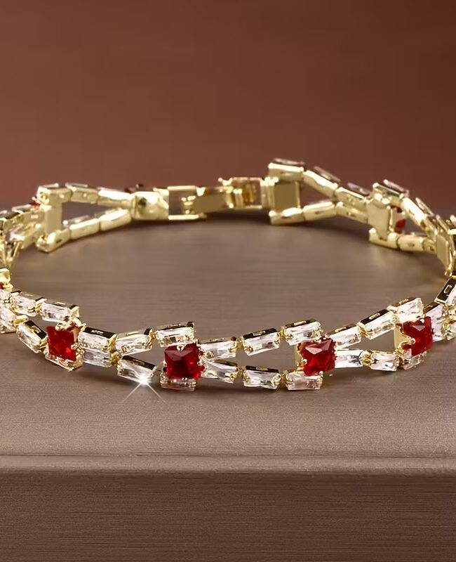 The Justine Zircon Hollow Chain Bracelet Detail – La Rose Couture Jewellery & Accessories