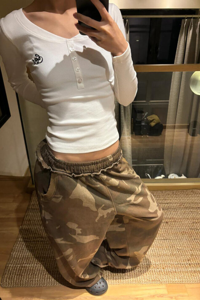 The Eleonore Camouflage Wide Leg Pants Detail – La Rose Couture Trousers & Skirts