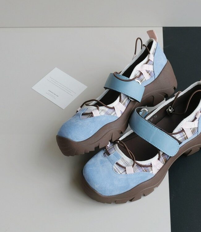 The Diane Platform Casual Slip on Shoes Detail – La Rose Couture Shoes & Footwear