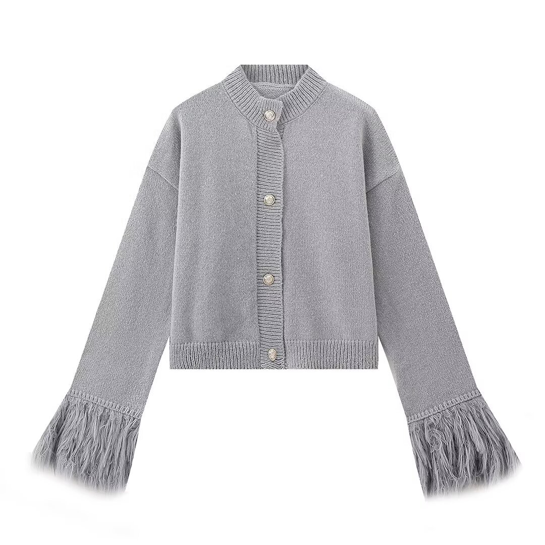 Women‘s Fuzzy Cuff Button-Front Knit Cardigan - Image 3