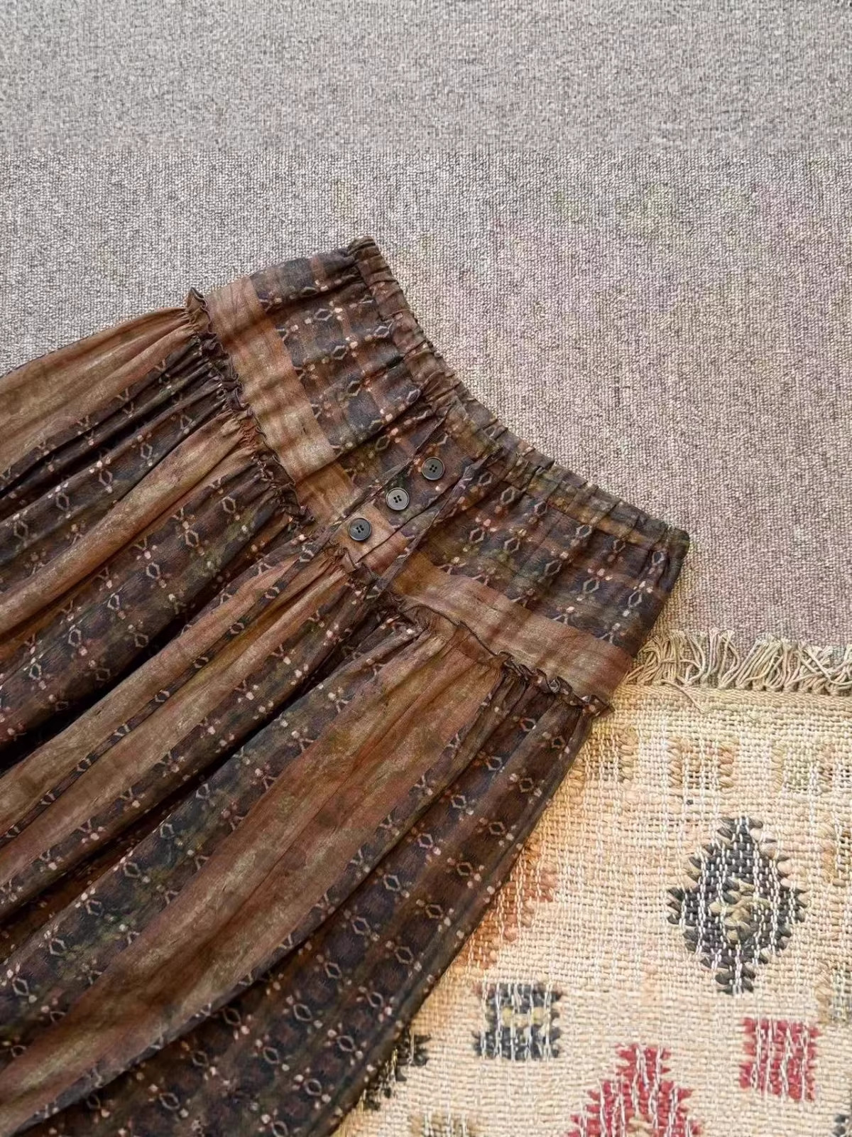 Women's Vintage Geometric Print Linen A-Line Skirt - Image 4