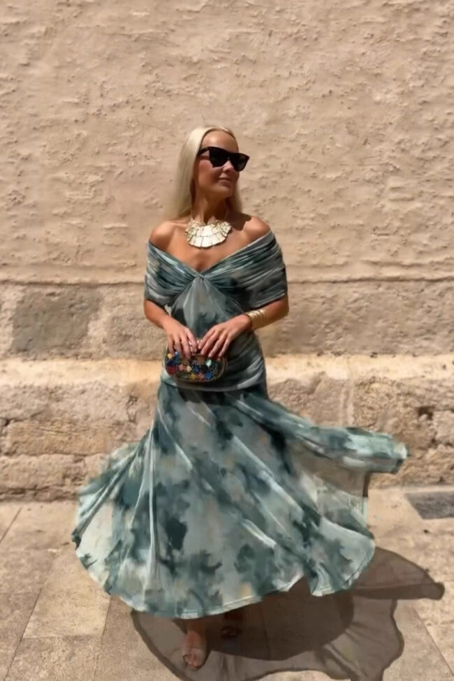 The Angele Floral Print Mesh Dress Detail – La Rose Couture Dresses & Gowns