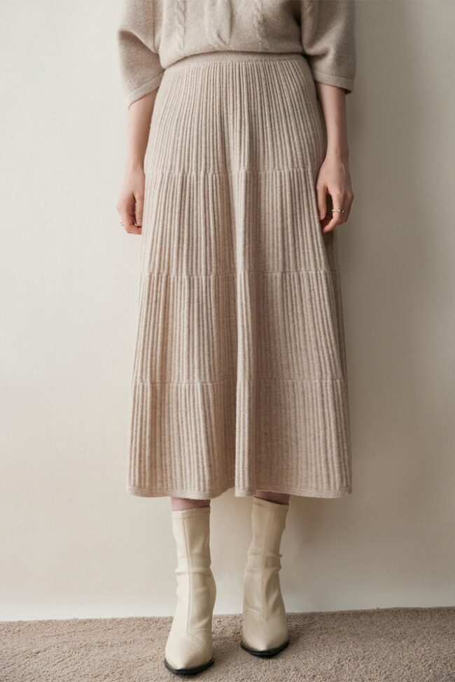 The Laurene Cashmere Knitted Skirt – La Rose Couture Trousers & Skirts