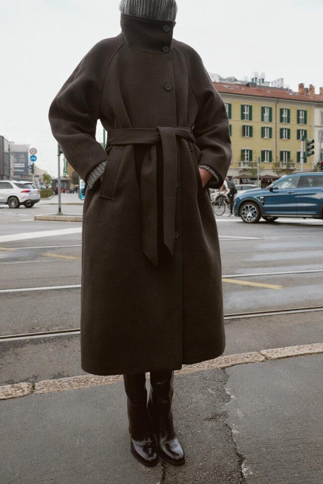 The Jacqueline Waist Cinching Long Woolen Coat Autumn and Winter Detail – La Rose Couture Coats & Jackets