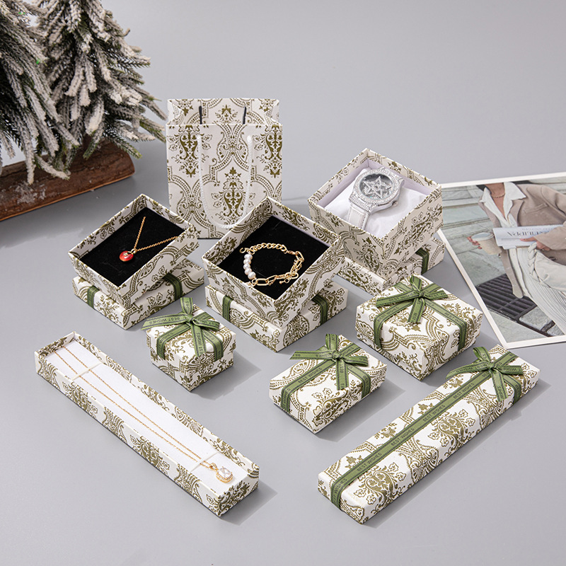 Retro Light Luxury Printed Paper Jewelry Gift Box with Bow for Necklace Ring - Image 4
