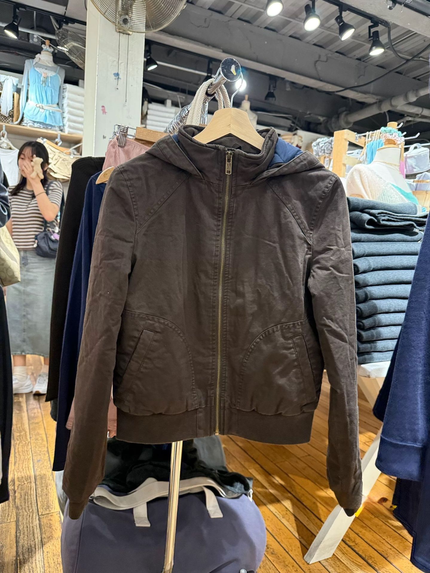 Womens  Jacket - Image 2