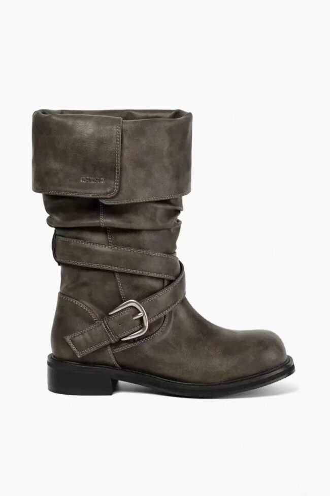 The Muriel Vintage Buckle Leather Boots Detail – La Rose Couture Shoes & Footwear