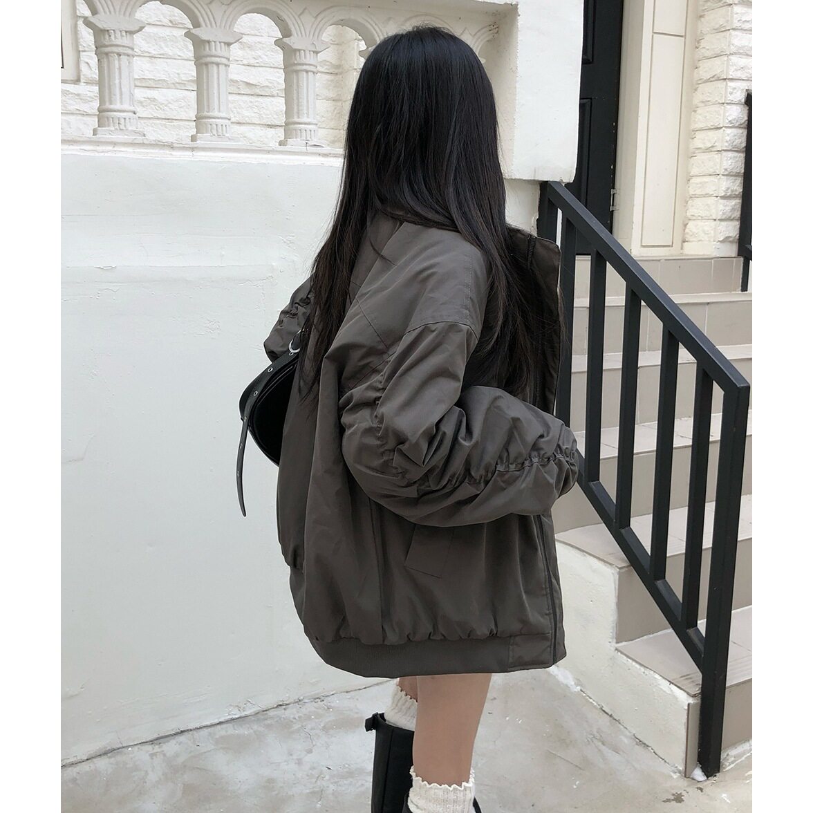Women's Korean Style Stand-Up Collar Pilot Sleeve Pleated Cotton-Padded Jacket - Image 3