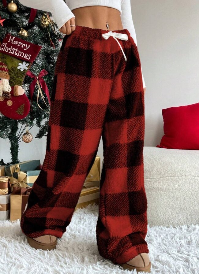 The Hermione Plaid Print Wide Leg Pants Detail – La Rose Couture Trousers & Skirts