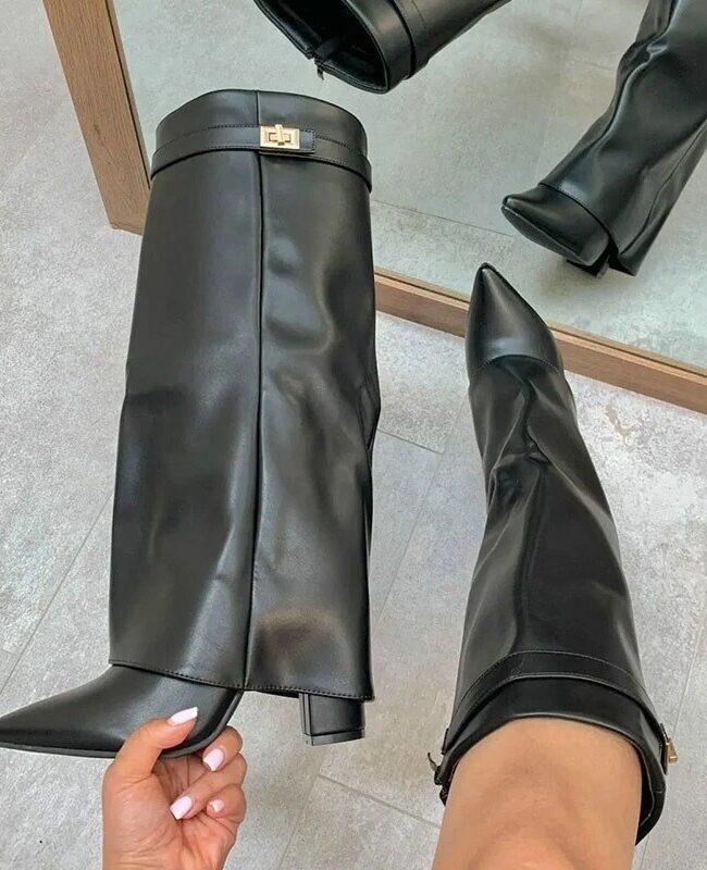 The Victoire Pointed Toe Chunky Heel Boots Detail – La Rose Couture Shoes & Footwear