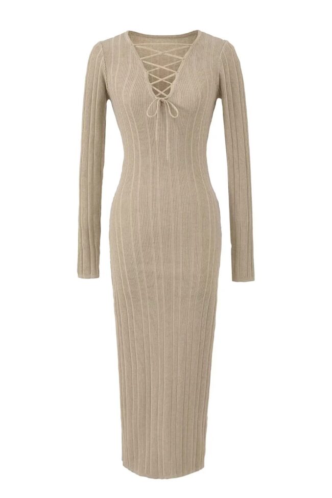 The Valerie Knit Twist Waist Long Dress Detail – La Rose Couture Dresses & Gowns