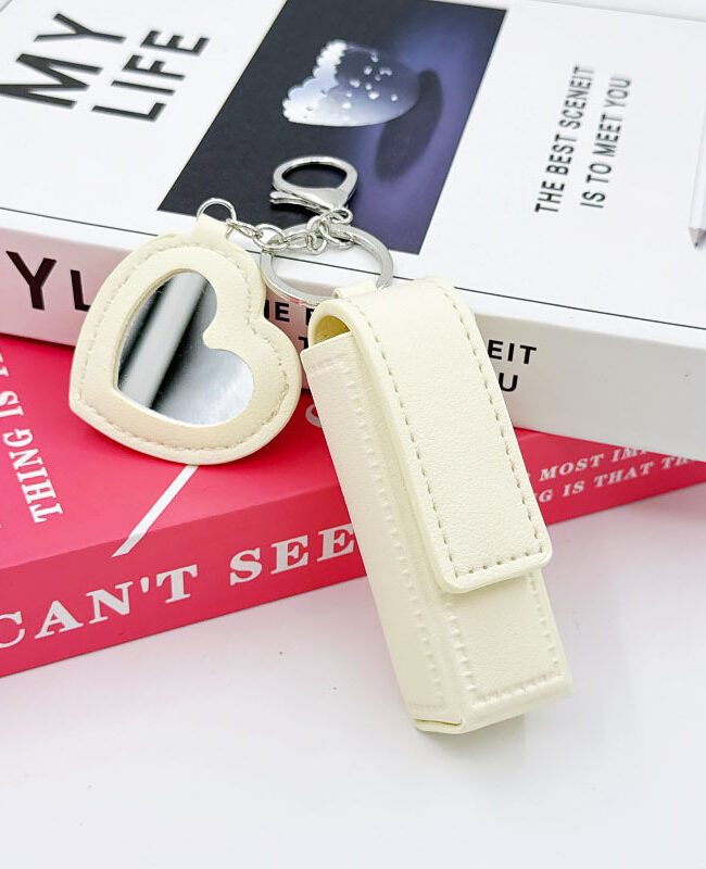 The Diane Portable Leather Lipstick Holder Keychain Detail – La Rose Couture Handbags & Clutches