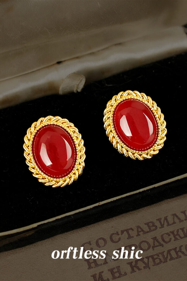 French Vintage Gold Plated Wine Red Oval Resin Stud Earrings Detail – La Rose Couture Jewellery & Accessories