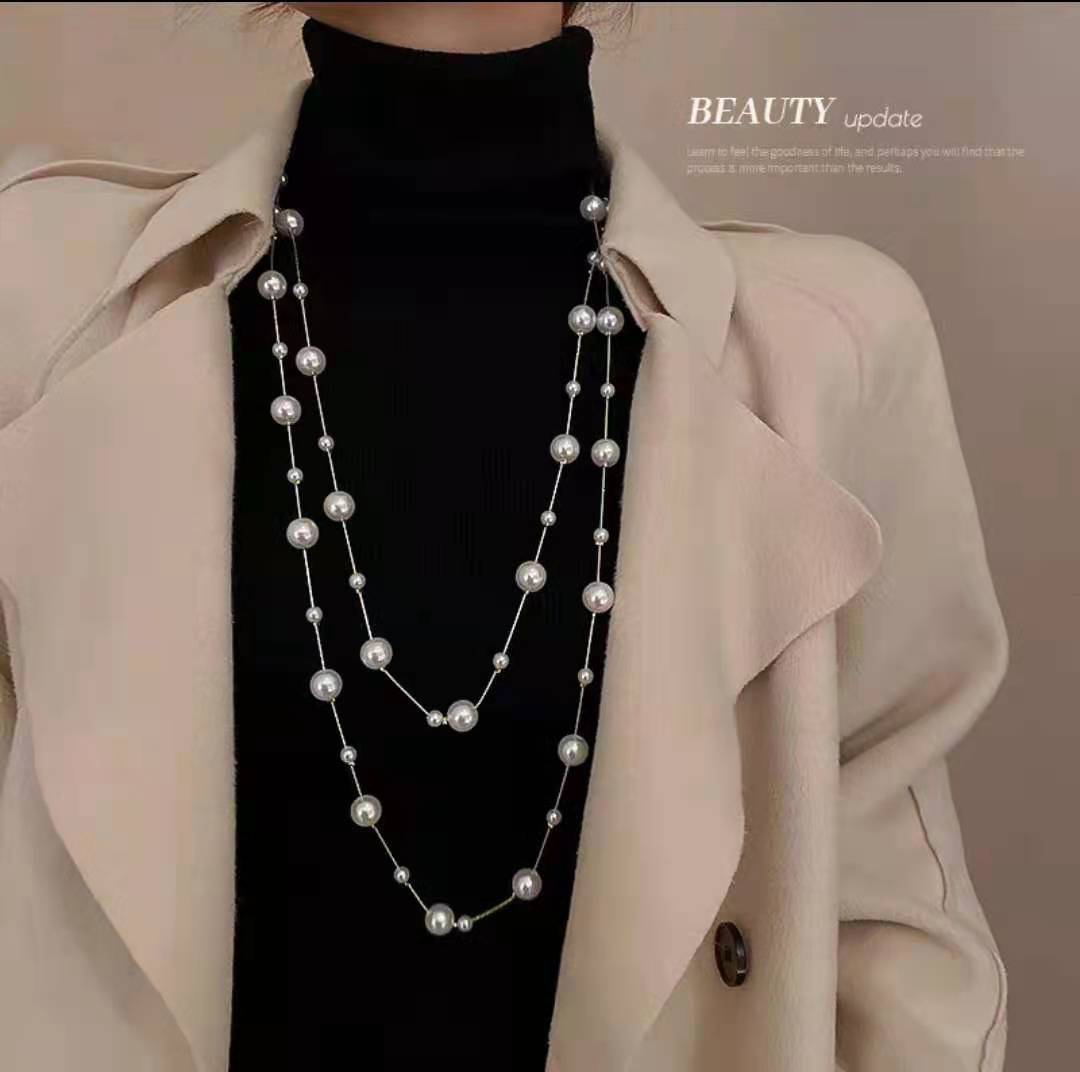 Layered Pearl Necklace with Pendant - Image 2