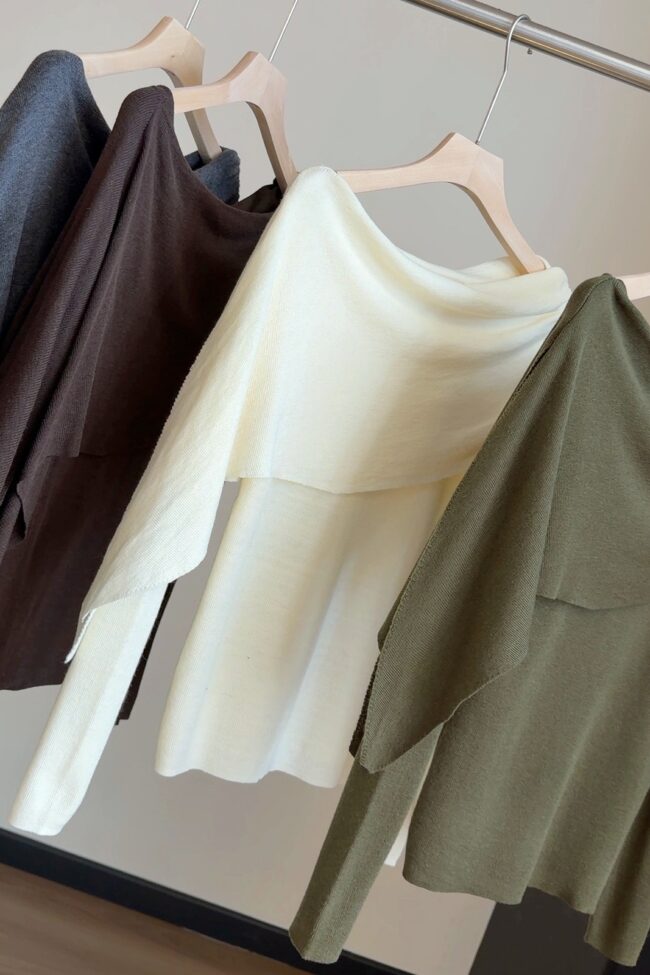 The Clothilde Knitted Cape Style Pullover Faux Two Piece Loose Top Detail – La Rose Couture Coats & Jackets