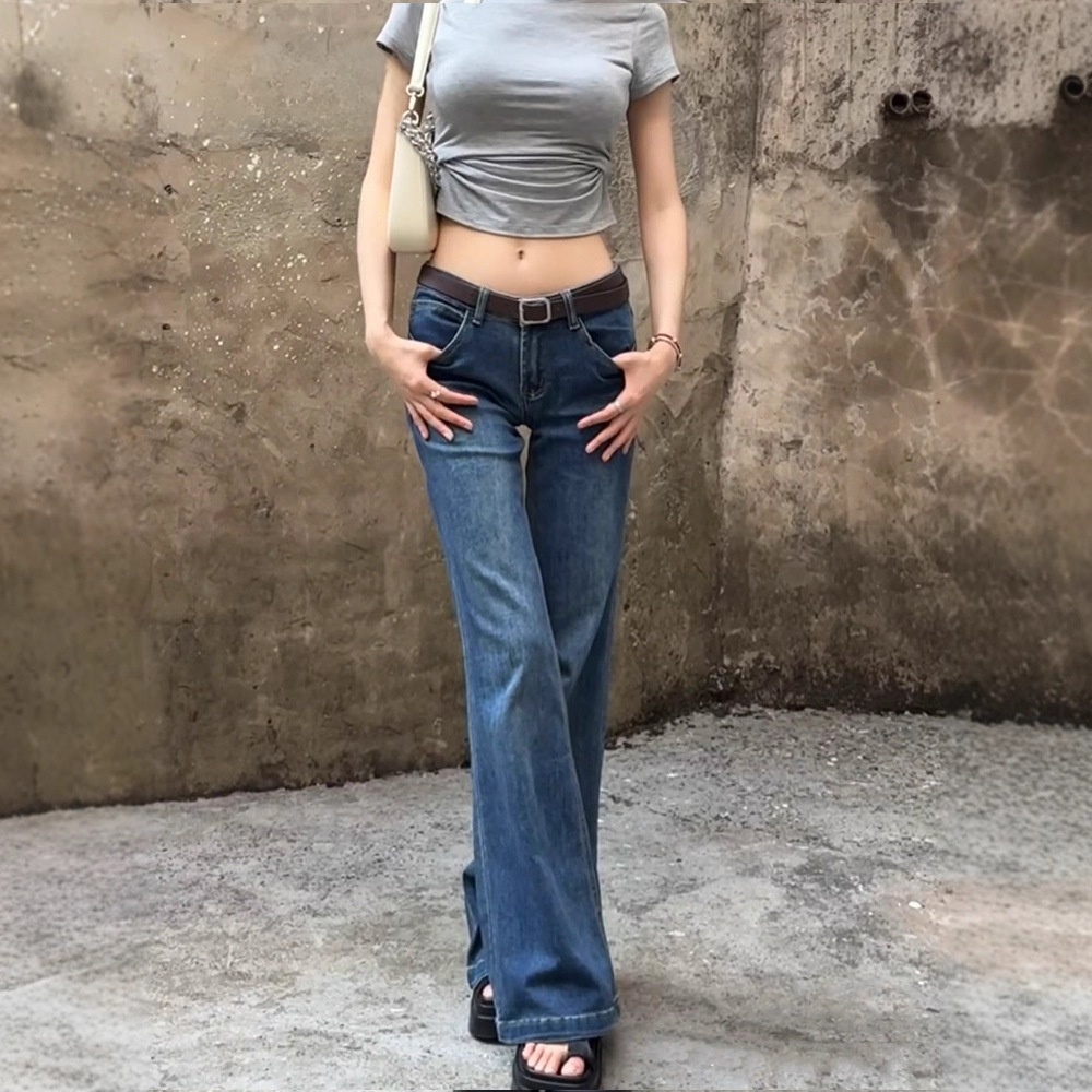 Womens Retro Flared Stretch Jeans - Image 3