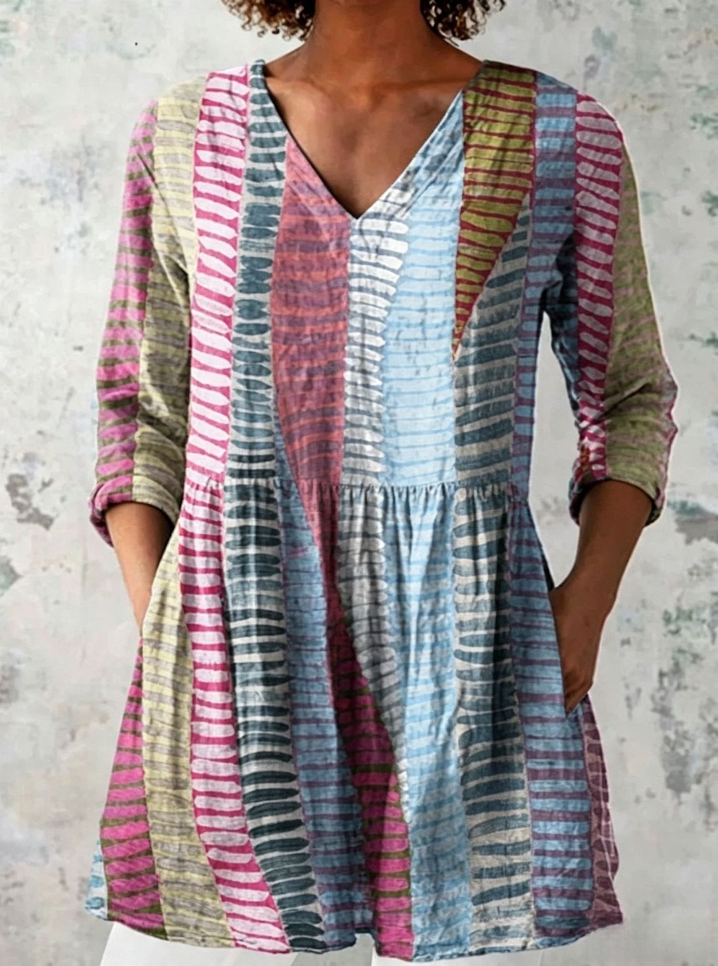 Women's Printed V-Neck Mid-Sleeve Loose T-Shirt - Image 5