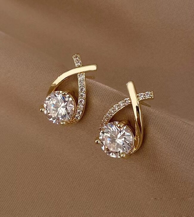 The Blanche Minimalist Exquisite Diamond Cross Earrings Light Luxury Geometric Design Detail – La Rose Couture Jewellery & Accessories