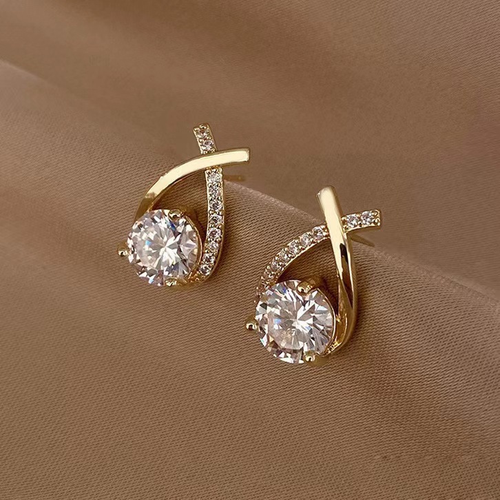 Korean Style Exquisite Diamond Cross Earrings Light Luxury Geometric Design - Image 3