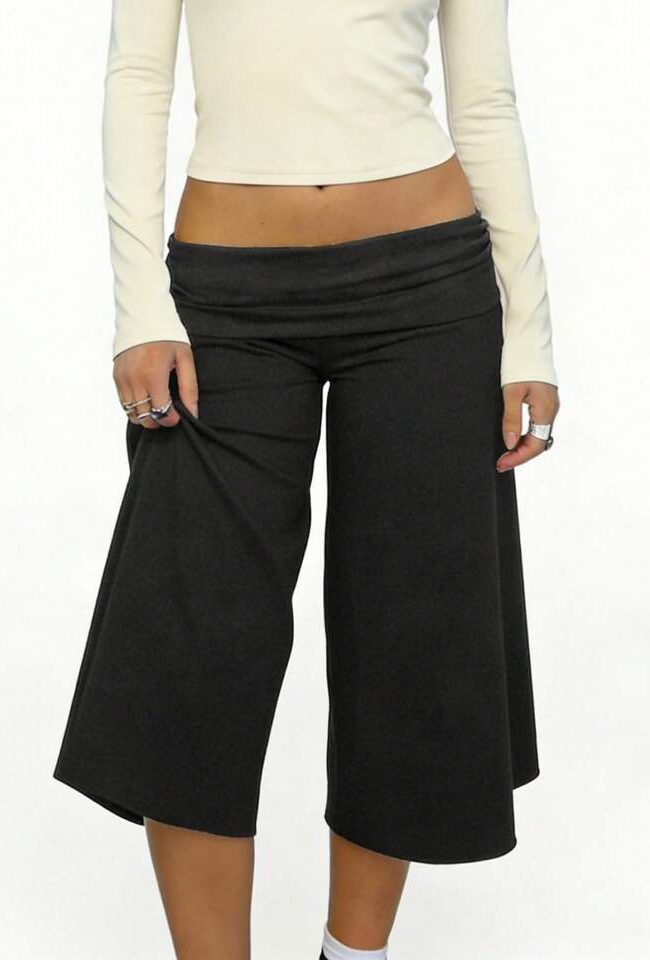 The Camille Foldover Waist Wide Leg Cropped Pants Detail – La Rose Couture Trousers & Skirts