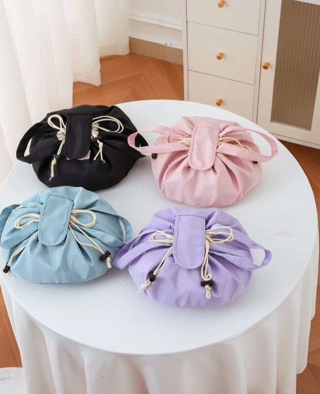 The Melanie Drawstring Makeup Cosmetic Storage Bag Detail – La Rose Couture Handbags & Clutches