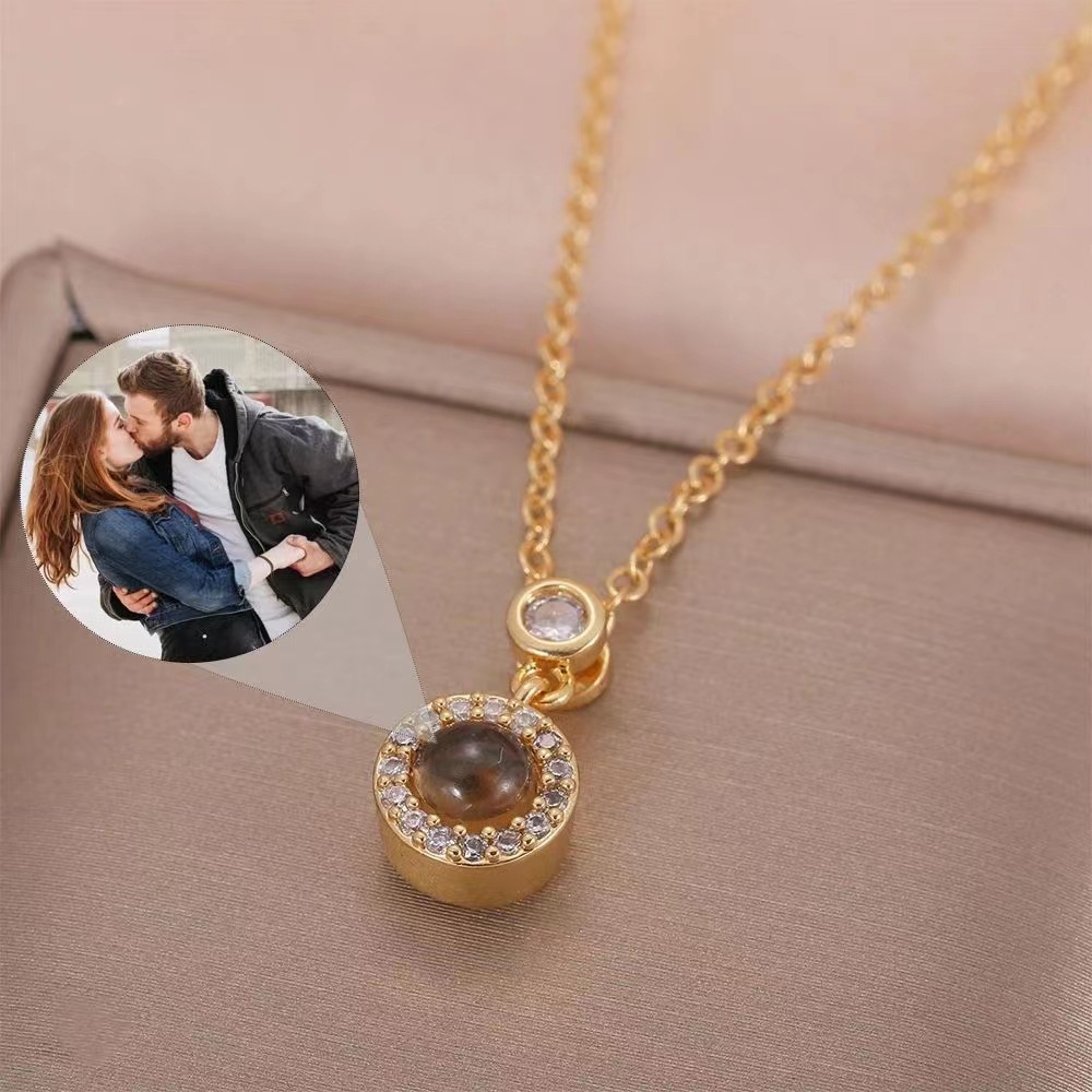 Photo Projection Necklace - Image 4