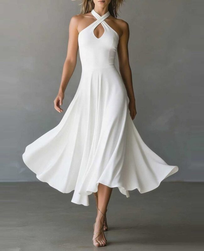 The Therese Retro Halter Neck Keyhole Back Long Dress Detail – La Rose Couture Dresses & Gowns
