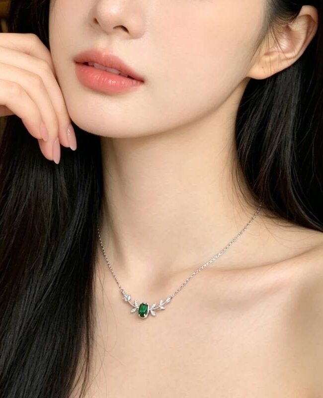 The Blanche Branch Necklace Woman Detail – La Rose Couture Jewellery & Accessories