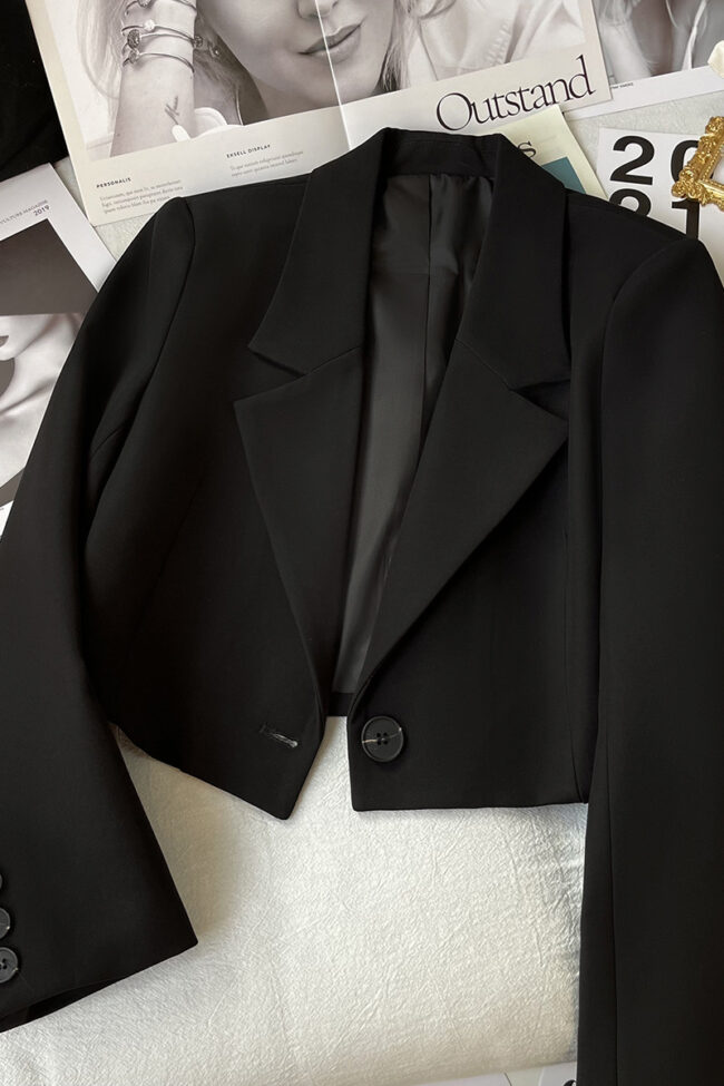 The Genevieve Casual Suit Jacket Detail – La Rose Couture Coats & Jackets