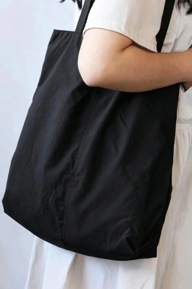 Japanese Style Lightweight Nylon Shoulder Tote Bag Detail – La Rose Couture Handbags & Clutches