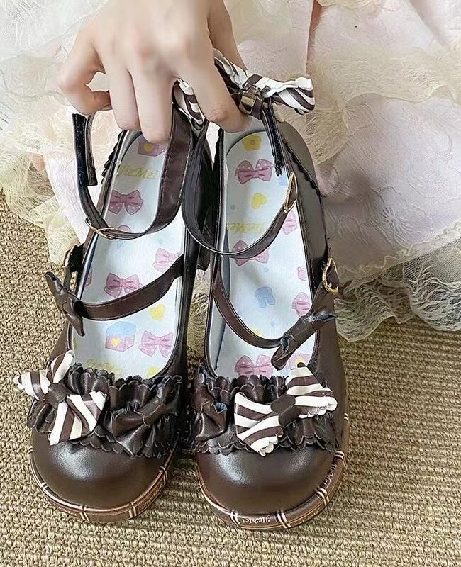 The Romane Bows Mary Jane High Heels Detail – La Rose Couture Shoes & Footwear
