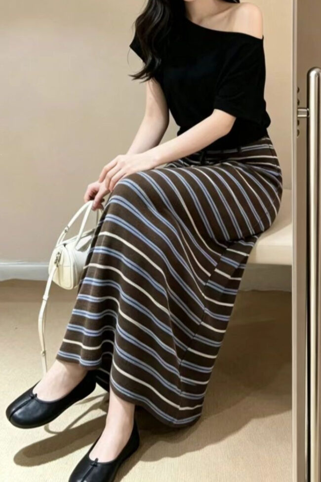 The Clarisse Drawstring High Waist Skirt Detail – La Rose Couture Trousers & Skirts