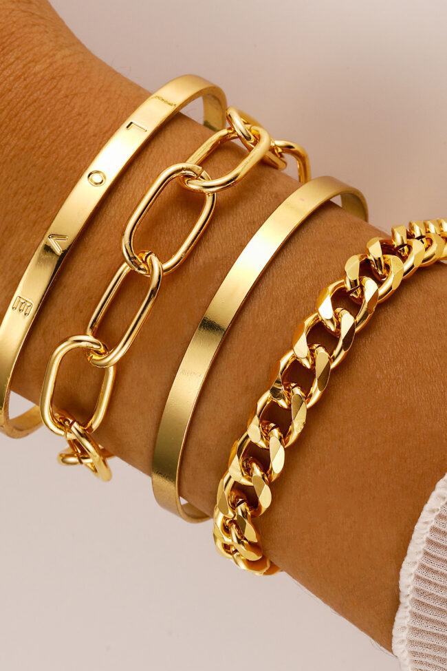 The Amelie Bohemian Geometric Love Chain Bracelet Set of 4 Light Luxury Electroplated Alloy Hand Ornaments Detail – La Rose Couture Jewellery & Accessories