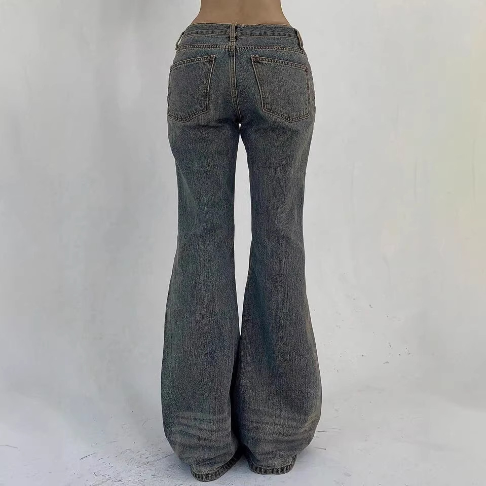 Women's high-waisted flared jeans - Image 2