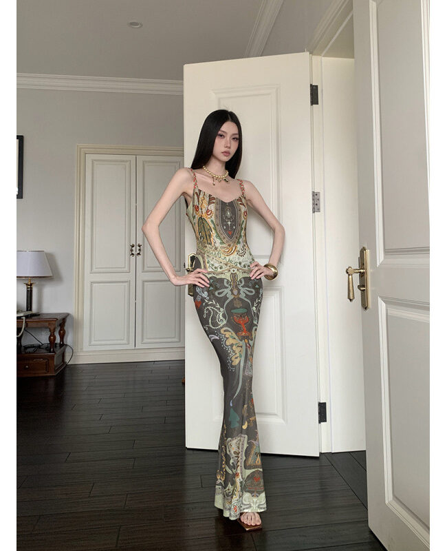 The Sabine High Waist Floral Print Fishtail Dress Detail – La Rose Couture Dresses & Gowns