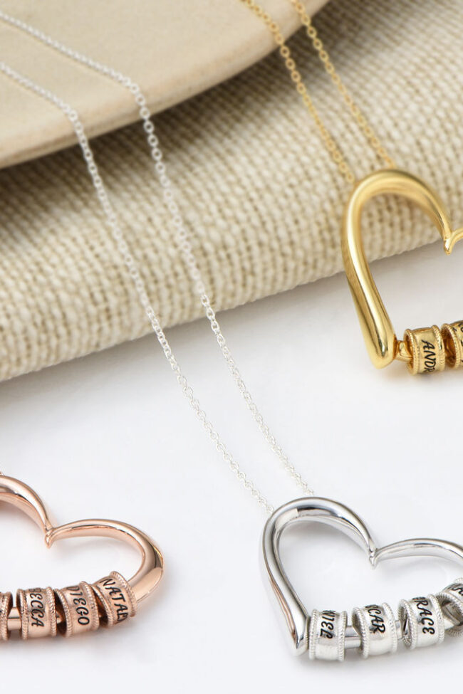 The Clarisse Engravable Heart Pendant Beaded Chain Necklace Detail – La Rose Couture Jewellery & Accessories