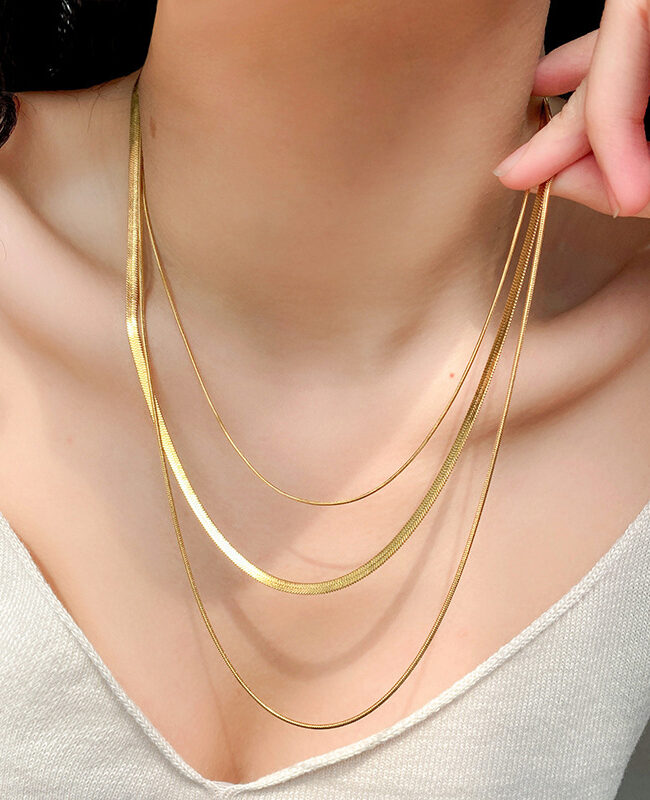 The Solene Minimalist Three Layer Snake Bone Chain – La Rose Couture Jewellery & Accessories