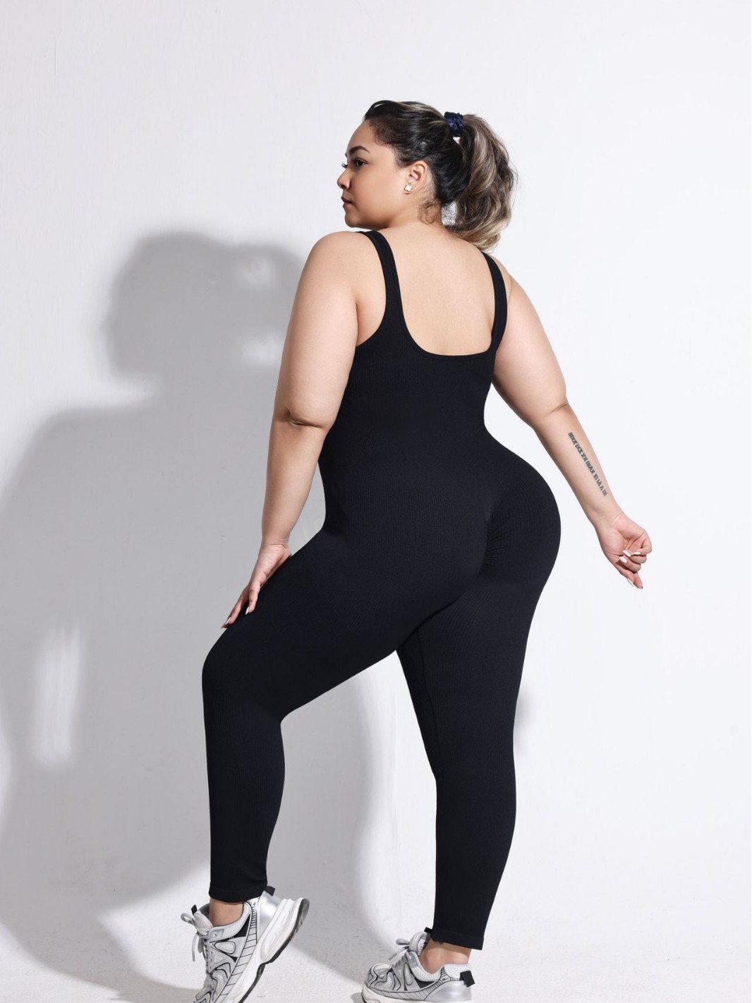 Plus Size Backless Thick Ribbed Jumpsuit for Women - Image 3
