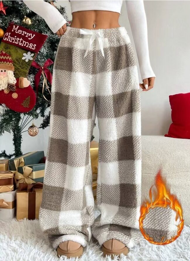 The Hermione Plaid Print Wide Leg Pants Detail – La Rose Couture Trousers & Skirts