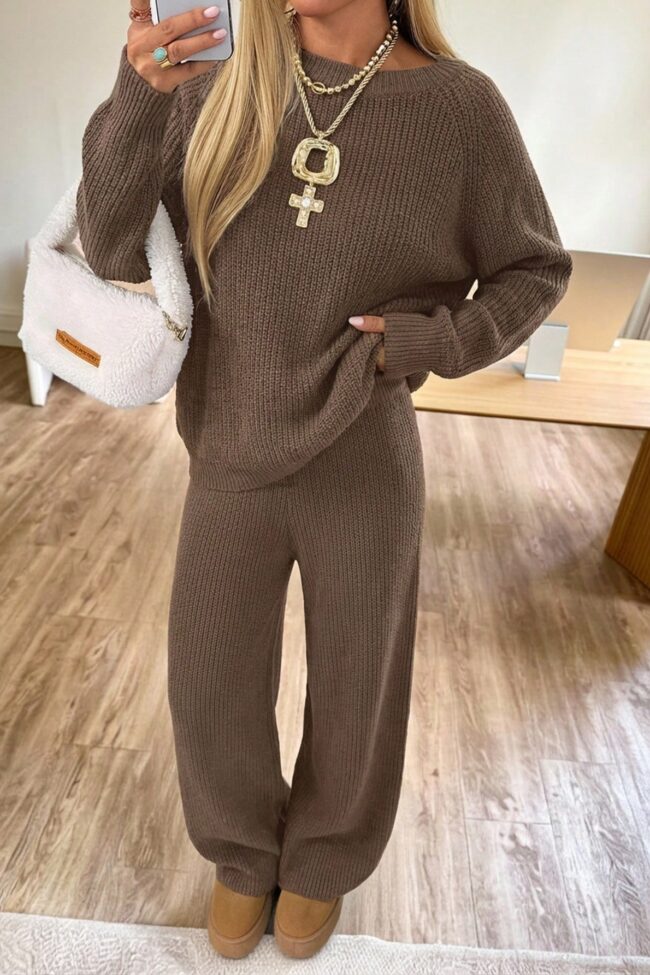 The Alix Loose Fitting Long Sleeve Wide Leg Pants Detail – La Rose Couture Trousers & Skirts