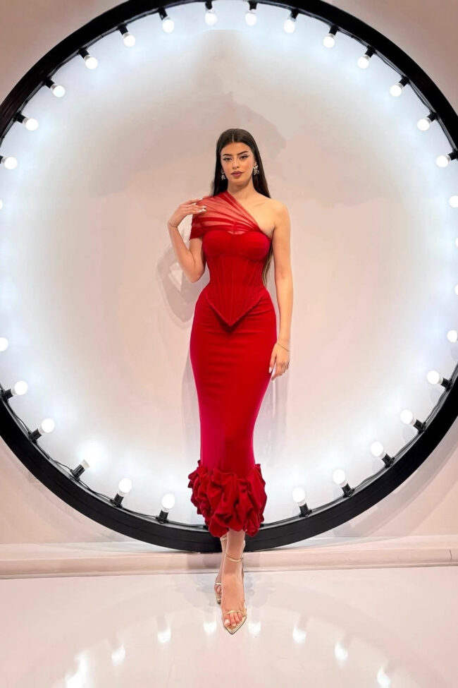 The Valentine Elegant Knitted Bandage Dress Detail – La Rose Couture Dresses & Gowns