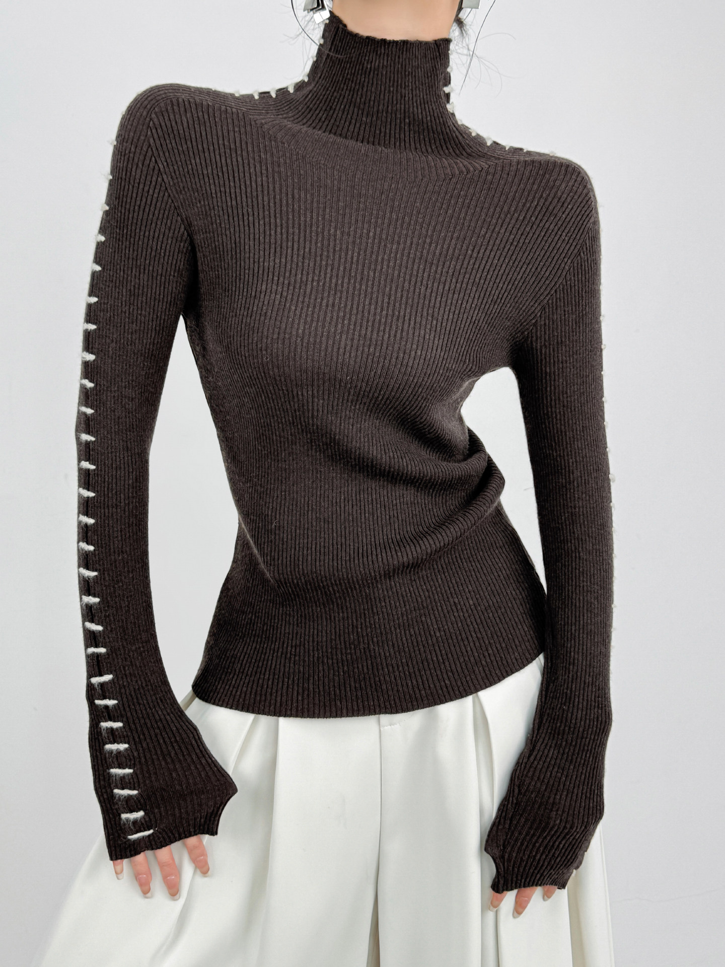 Minimalist High-Neck Knit Sweater for Women - Image 2