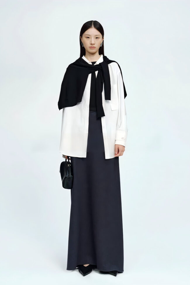 The Adrienne Mid Waist Maxi Skirt Detail – La Rose Couture Trousers & Skirts